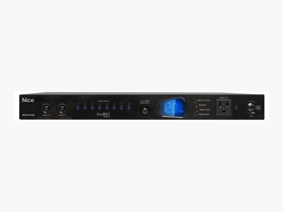 Panamax M4315PRO 8-Outlet BlueBOLT Power Conditioner - PANAMAX
