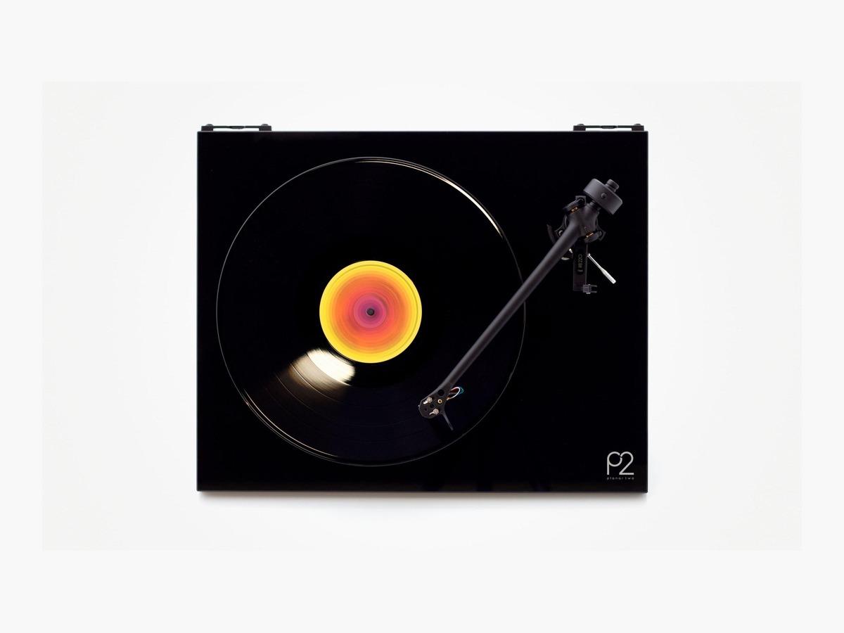 Rega Planar 2 Turntable with Nd3 Cartridge - Audiophile Experience Gloss Black - REGA LABS