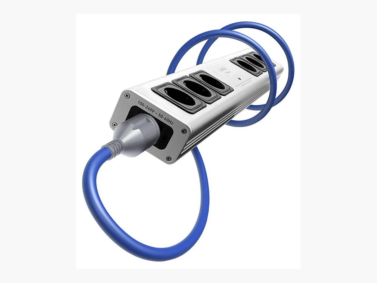 IsoTek V5 Sirius SIL - High-Performance Power Conditioner - ISOTEK